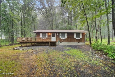 /international/us/1081-maple-lake-drive-bushkill-pa-110100373398/
