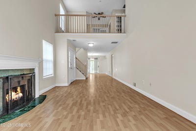 /international/us/2106-grassy-hollow-drive-toms-river-nj-110107719845/