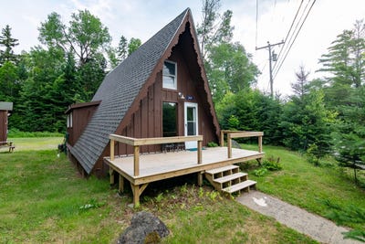 /international/us/3035-carrabassett-drive-carrabassett-valley-me-110109376895/