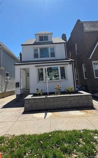 /international/us/146-26-20th-road-whitestone-ny-110107260533/