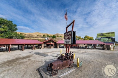 /international/us/4297-us-highway-310-joliet-mt-110104456273/