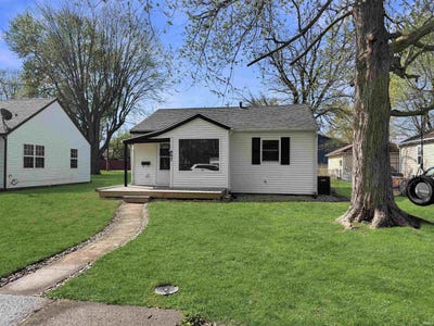 /international/us/807-w-mcclurg-street-frankfort-in-110107341787/