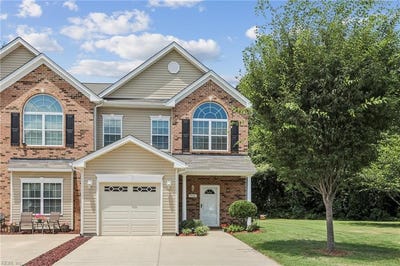 /international/us/7521-villa-ct-gloucester-point-va-110100848356/