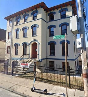 /international/us/251-warburton-avenue-yonkers-ny-110107775278/