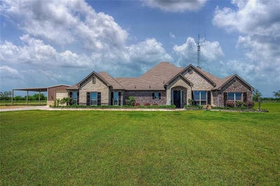 /international/us/5174-county-road-3204-campbell-tx-110099008784/