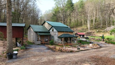 /international/us/1493-big-indian-run-road-mannington-wv-110107396765/