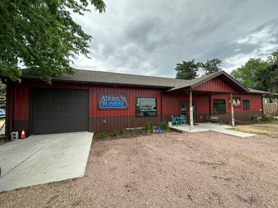 /international/us/708-e-state-street-atkinson-ne-110106981332/