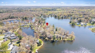 /international/us/9280-birch-isle-road-farwell-mi-110107923144/