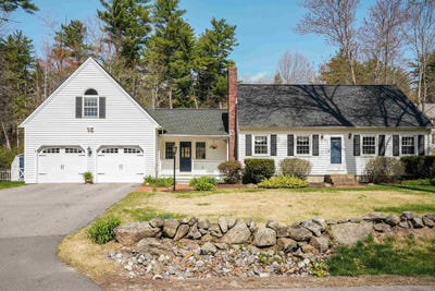 /international/us/45-gault-road-bedford-nh-110107336583/