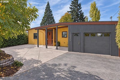 /international/us/2630-elinor-st-eugene-or-110120769581/