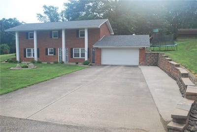 /international/us/1665-chaun-avenue-se-minerva-oh-110100975641/