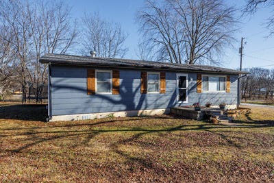 /international/us/106-main-st-dearing-ks-110104880901/