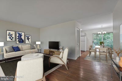 /international/us/6121-squire-lane-alexandria-va-110101200726/