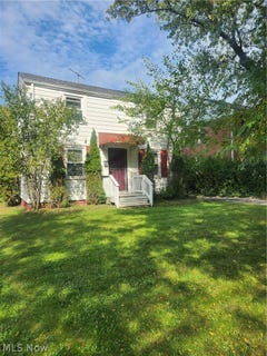 /international/us/19611-libby-road-maple-heights-oh-110120458934/