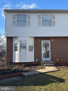 /international/us/6703-central-hills-ter-landover-md-110106027567/