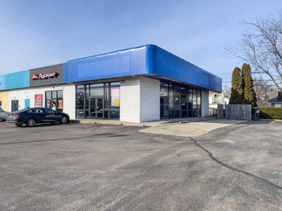 /international/us/1730-e-main-street-springfield-oh-110107714833/