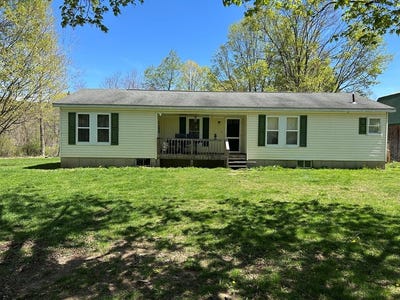 /international/us/3388-bucks-creek-rd-gillett-pa-110099199070/
