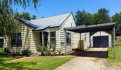 /international/us/817-w-b-avenue-elk-city-ok-110101100255/
