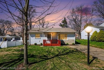 /international/us/586-bagley-street-lake-orion-vlg-mi-110107339176/