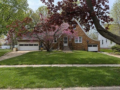 /international/us/1687-elmhurst-avenue-fort-dodge-ia-110107630291/