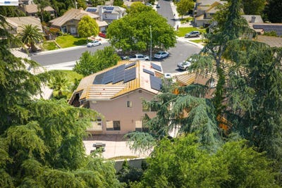 /international/us/1930-tahoe-cir-tracy-ca-110107867235/