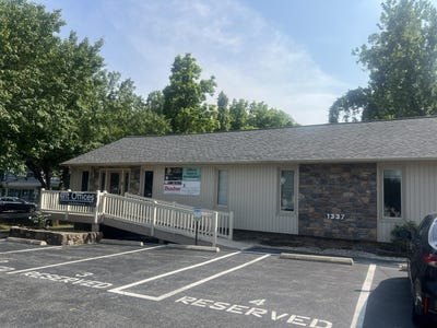 /international/us/1337-hardy-rd-vinton-va-110100070086/