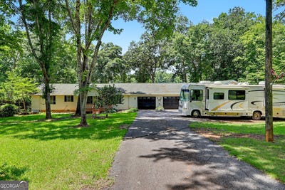 /international/us/130-sunset-drive-eatonton-ga-110108636928/