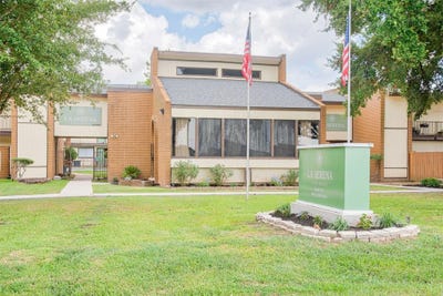 /international/us/4343-shaver-st-pasadena-tx-110107242268/