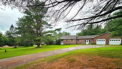 /international/us/94-blaisdell-road-newport-me-110100691717/