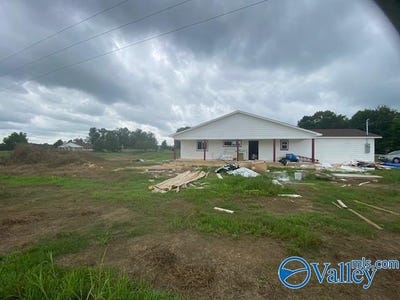 /international/us/681-barron-drive-fyffe-al-110108438209/
