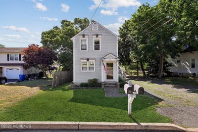 /international/us/406-glenmary-avenue-leonardo-nj-110108852457/