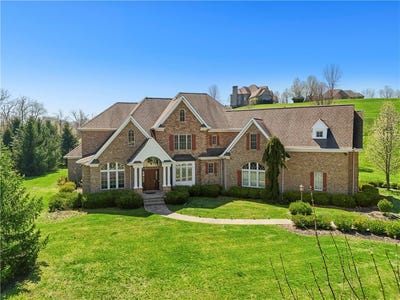 /international/us/107-kingston-ave-cranberry-twp-pa-110107307063/