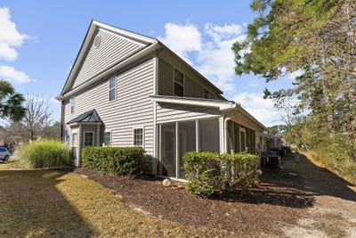 /international/us/1441-wellbrooke-lane-mount-pleasant-sc-110107552268/