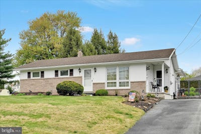 /international/us/409-w-locust-street-cleona-pa-110108437400/