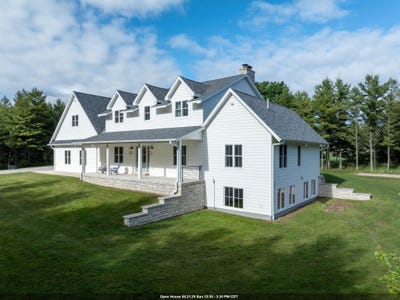 /international/us/10742-white-pine-lane-sister-bay-wi-110100594157/?lang=en