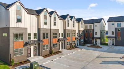/international/us/1843-coosa-way-chattanooga-tn-110104520252/
