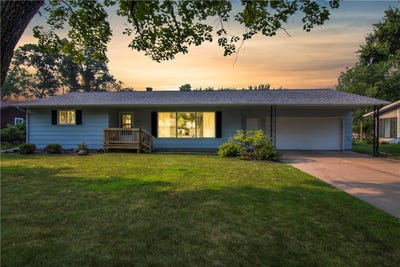 /international/us/1433-w-willow-street-chippewa-falls-wi-110101526485/?lang=pt