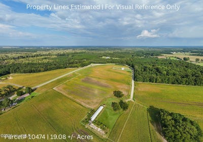 /international/us/gus-town-road-creswell-nc-110119934977/