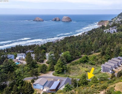 /international/us/2100-grand-ave-oceanside-or-110105707451/