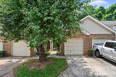 /international/us/9610-green-gable-court-charlotte-nc-110108681413/