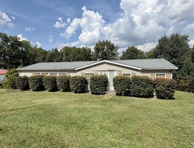 /international/us/110-jefferson-street-crab-orchard-wv-110107751420/