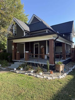 /international/us/267-e-main-street-bloomfield-in-110120418465/