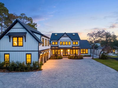 /international/us/266-woodland-bayou-drive-santa-rosa-beach-fl-110120800735/