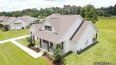 /international/us/7521-yucan-rd-denham-springs-la-110108398361/