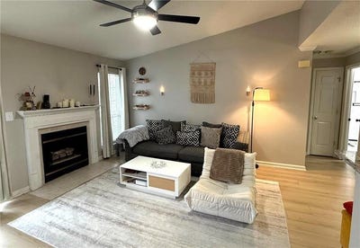 /international/us/324-granville-court-sandy-springs-ga-110106255976/
