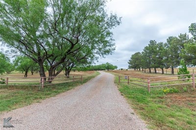 /international/us/675-fm-1856-sweetwater-tx-110099857260/