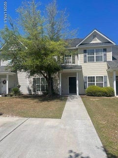 /international/us/17-running-oak-drive-bluffton-sc-110107480951/