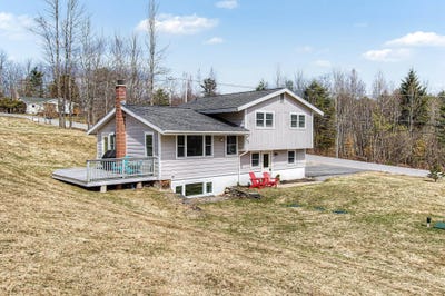 /international/us/1061-weeks-hill-road-stowe-vt-110107203673/