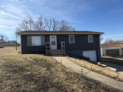 /international/us/750-main-st-akron-ia-110106705774/