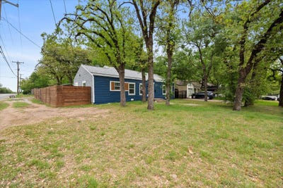 /international/us/2020-bluebonnet-drive-fort-worth-tx-110107990150/